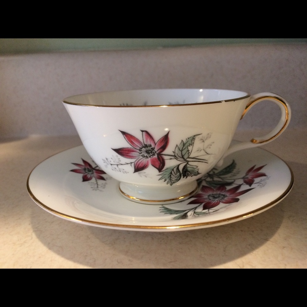 Roslyn fine bone china